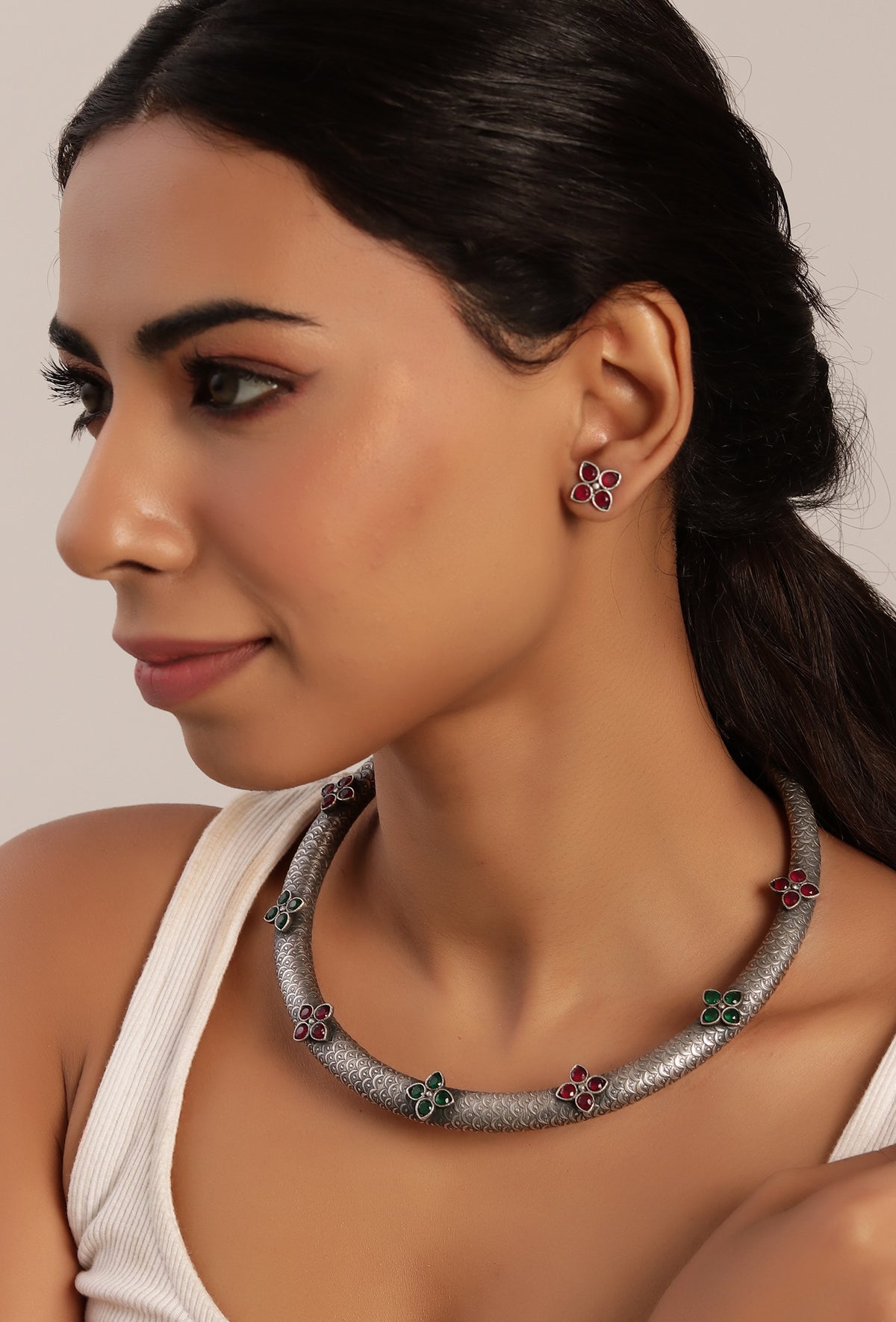 Enchanted Floral Glass Stone Hasli and Earrings Set