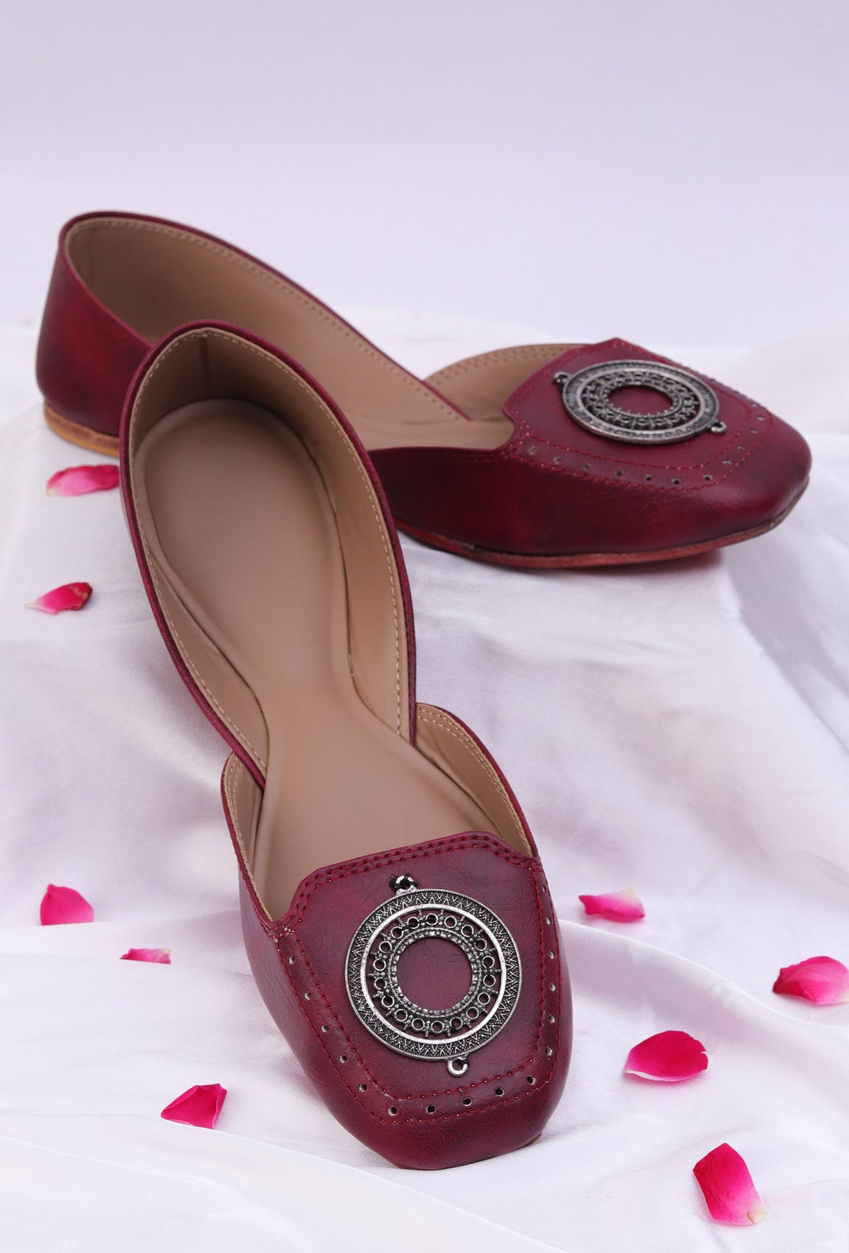 Vibrant Cherry Jutti with Silver Frame Detailing