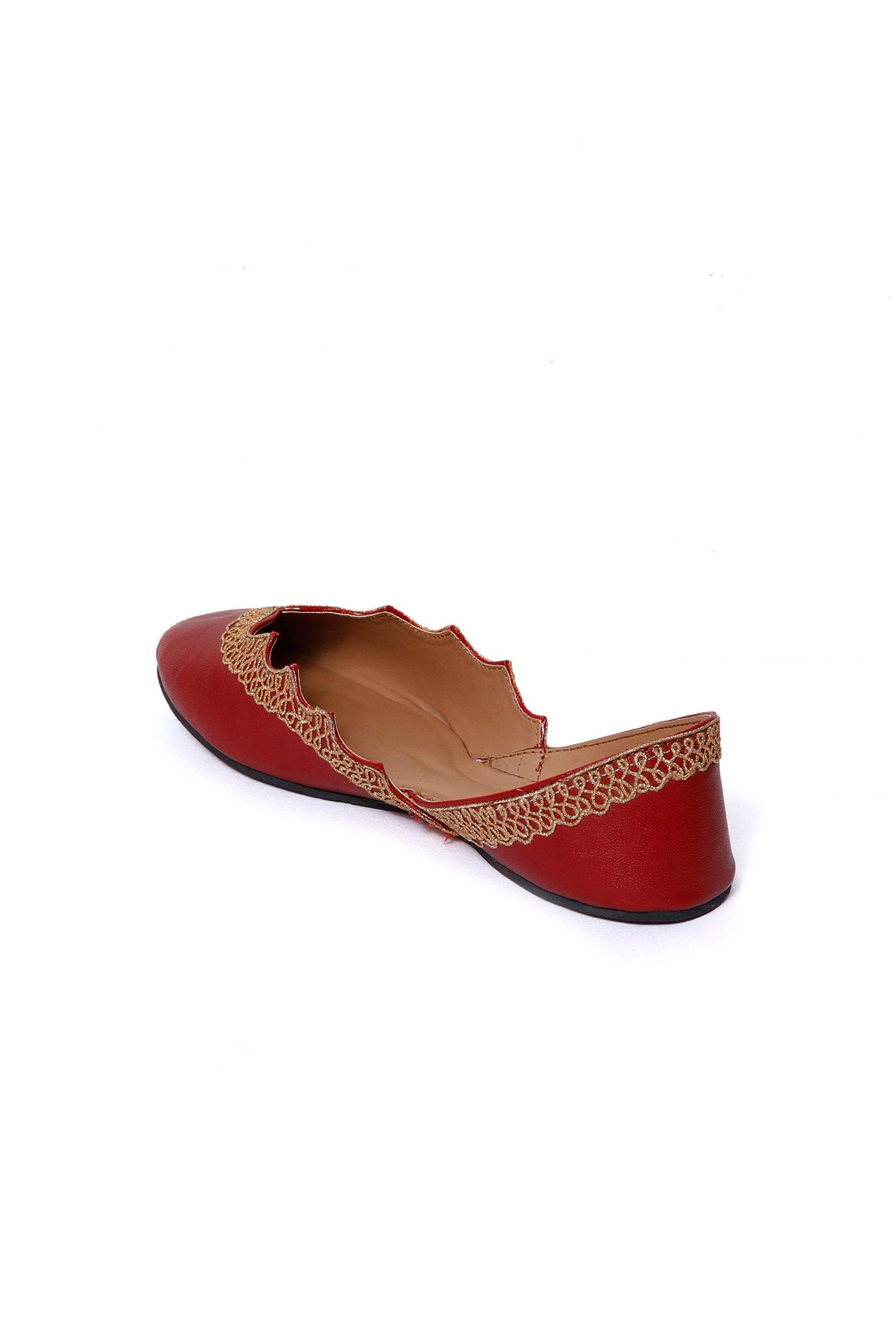 Red cutwork gold embroidered jutti