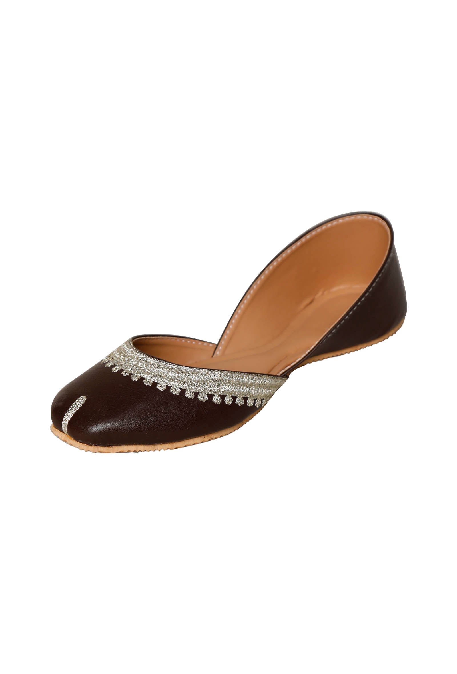 Brown Embroidered Cruelty-Free Leather Juttis