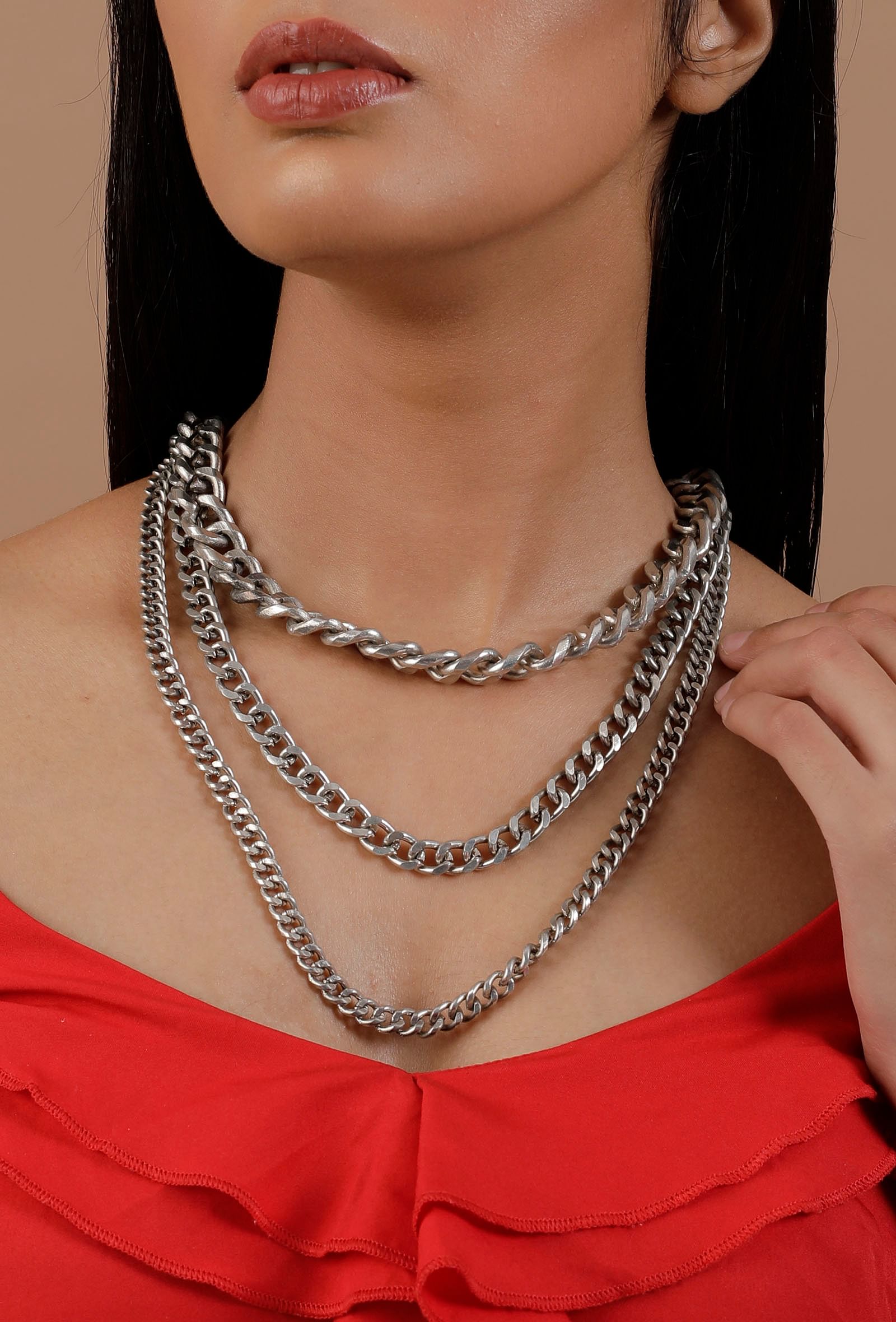 Qadira Three Layered Silver Chain Necklace