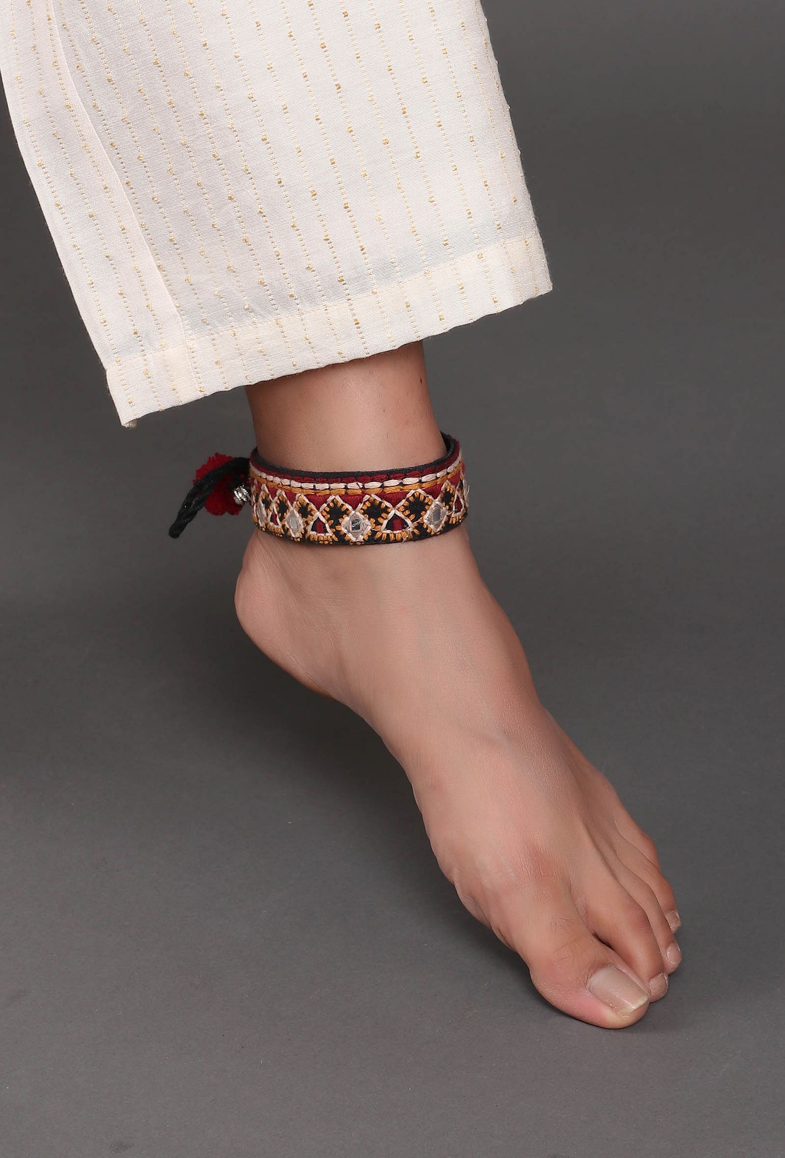 Classic Red Kutch Anklet