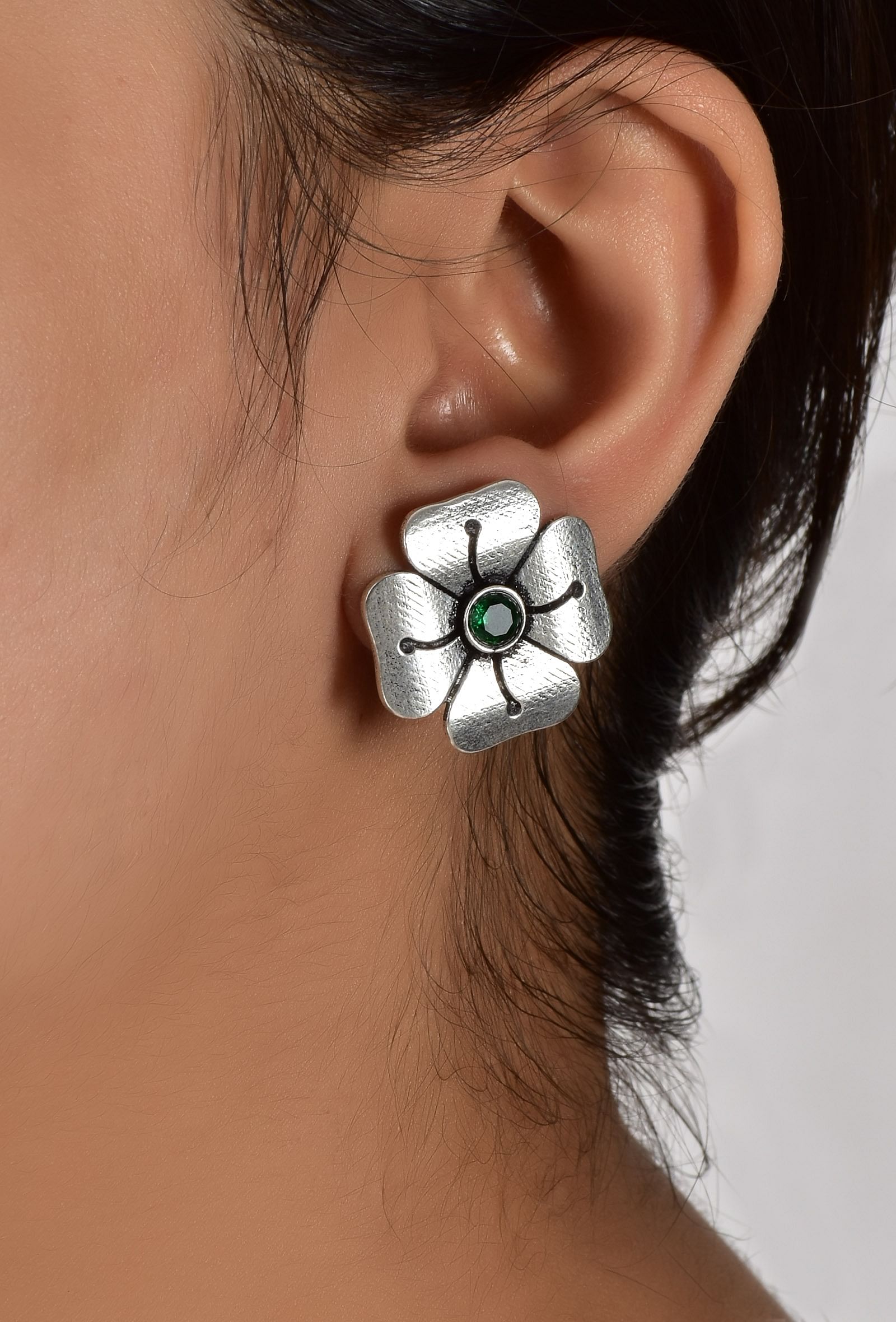 Emerald Green Studs Earrings